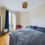 Charming Montmartre Apartment